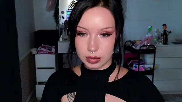MoranaMissGod লাইভ XXX চ্যাট
