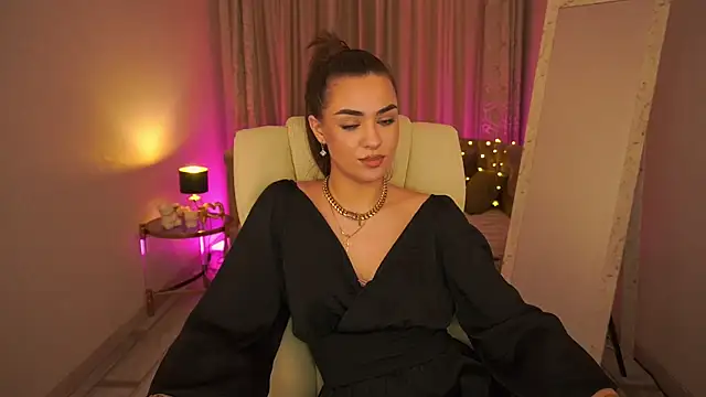 DevilishCandy Adlı Modelin Canlı XXX Sohbeti