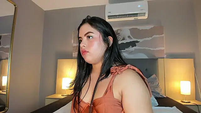 Isabella_Rios_ Chat XXX in diretta