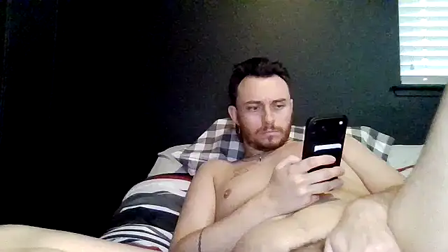 XXX chat uživo modela Mikecloudyhawk