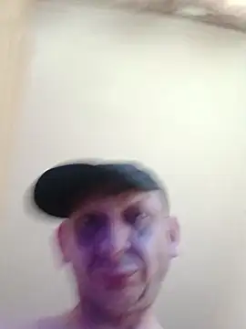 Chat +18 de Tom4Womans ao vivo
