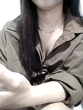 Emilysexy_cut: онлайн-секс-чат