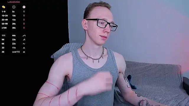 Alex_silent live XXX chat