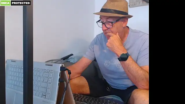 bluedae1 Live XXX-Chat