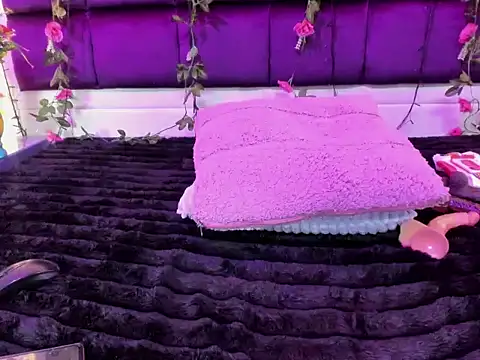 دردشة Pink_Lovee_ الجنسية المباشرة