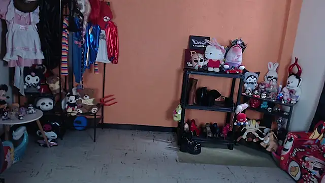 Chat +18 de MissMiia2 ao vivo