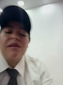 Chat +18 de velen_09 ao vivo