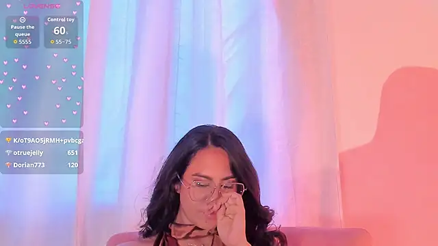 DaraBeckett's Live XXX Chat