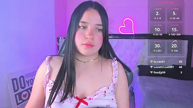 Živý XXX chat Julieth_Caandy