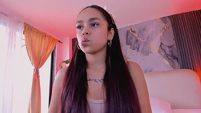Czat XXX na żywo – CarolineFyre