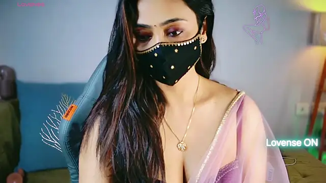 Aphrodisia_XOXO Chat XXX in diretta
