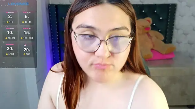 Chat XXX en directo de conniejames_m