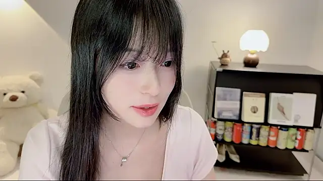 OnechestnutのライブXXXチャット