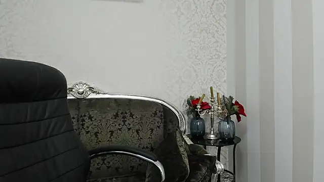 AdonBev 即時 XXX 聊天