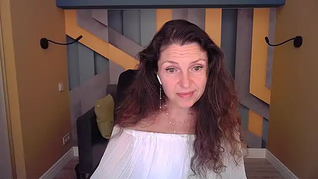 Chat XXX en directo de EllaLong
