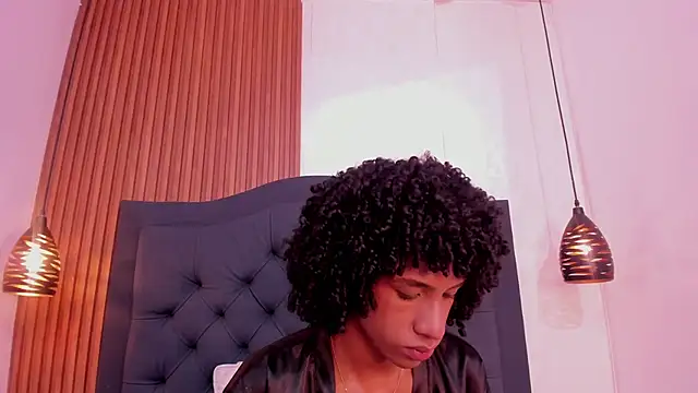 Johan_gz_ live XXX chat