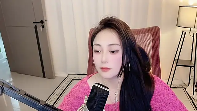 Daisy-77's Live XXX Chat