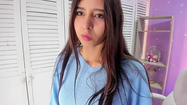 Chatroom XXX en direct de Sara_connor01
