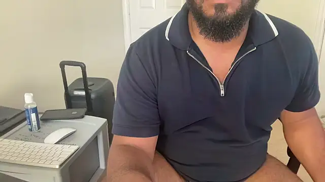 Bbcfun44's Live XXX Chat