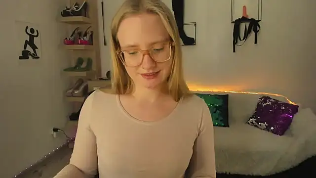 NancyHottie's Live XXX Chat