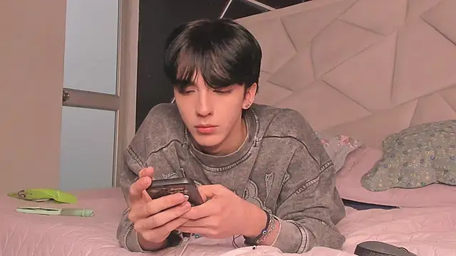 צ'אט XXX בשידור חי של AerumChae