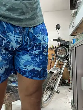 Paul22cm-n Live XXX chat