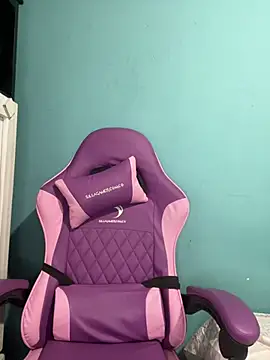 April_Becker's Live XXX Chat