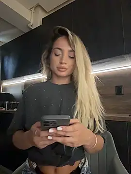 Ivy_Bae – Naživo XXX chat