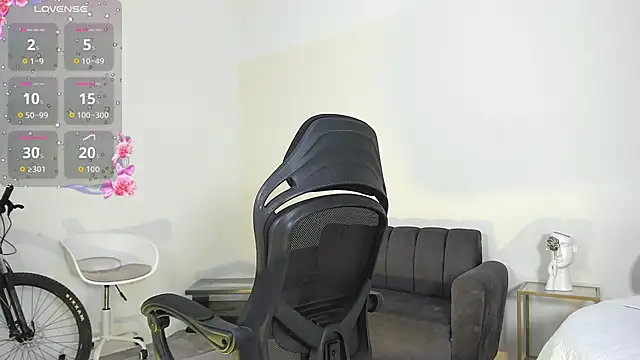 MaximusClark Adlı Modelin Canlı XXX Sohbeti