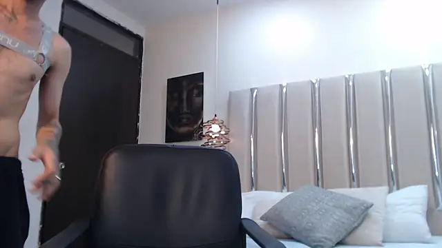 IzanDupond Live XXX-Chat