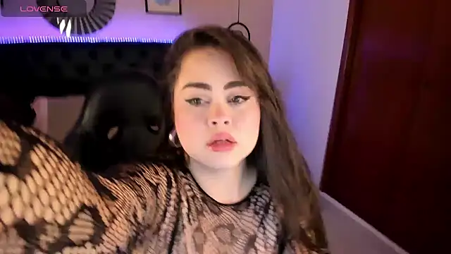 LolaVillalobos 离线XXX聊天