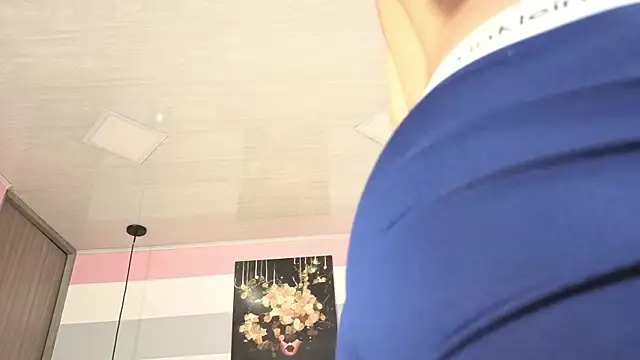 XXX chat uživo modela ryan_valentino
