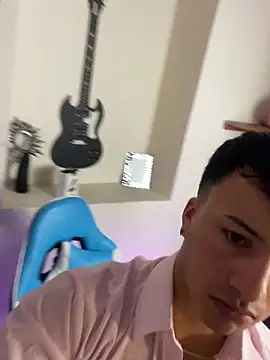 Dereck_Klainn Live XXX chat