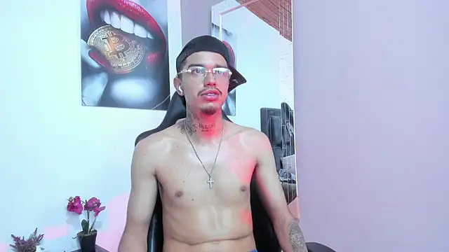 TAYSON_RIGGSX: απευθείας συνομιλία ΧΧΧ