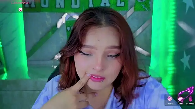 Chat +18 de mia_foster_t ao vivo