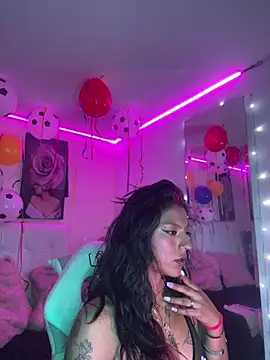 Chat +18 de SamathaMay ao vivo