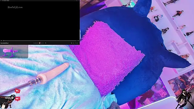 mai--n Live XXX chat