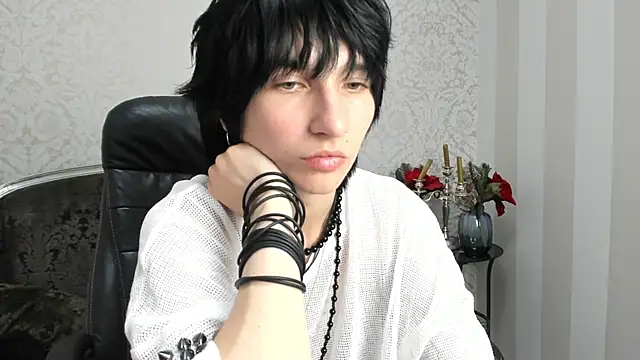XXX chat uživo modela AdonBev