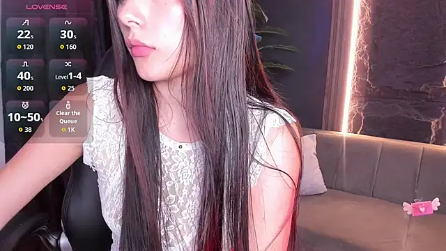 Aili_queen Adlı Modelin Canlı XXX Sohbeti