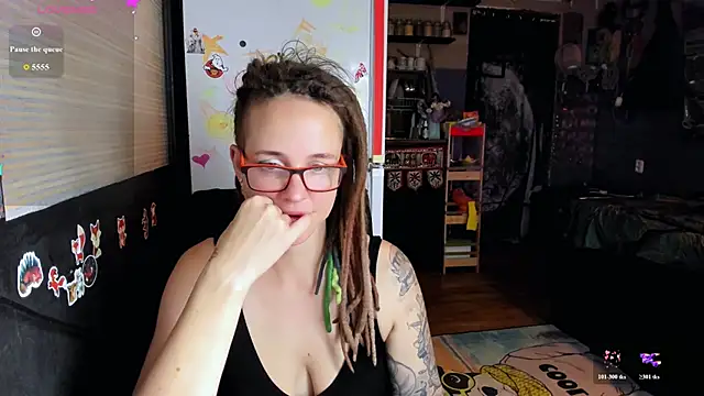 Chat XXX Live LisaFoxy_y