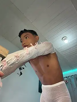 Chatroom XXX en direct de alejo_cute