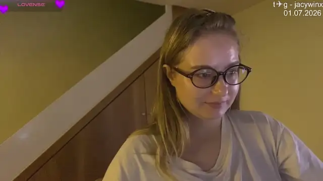 JacyWinslat Chat XXX live