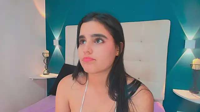 MiaaCarter_ Chat XXX in diretta