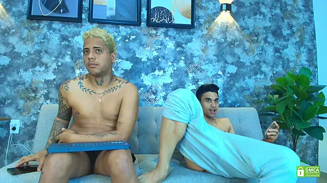 Alejandro_and_Deiby Chat XXX in diretta