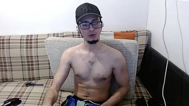 XXX chat uživo modela cholitohermoso