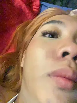 hugecock_collins Adlı Modelin Canlı XXX Sohbeti