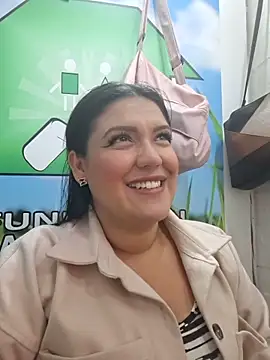 Sophie-hatter live XXX chat