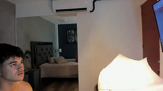 Charlie___Musk Obrolan Langsung XXX