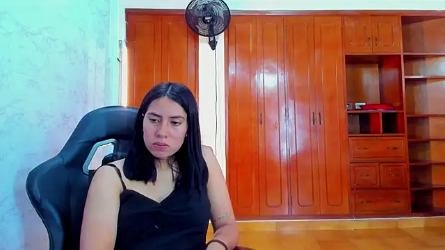 Вебкам-шоу Soffy_and_Emily