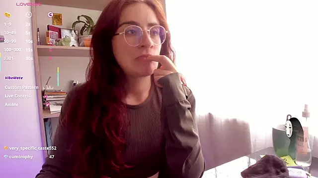 linda_giggle's Live XXX Chat